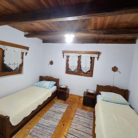 Apartments Kuvarna Cigoc Bagian luar foto